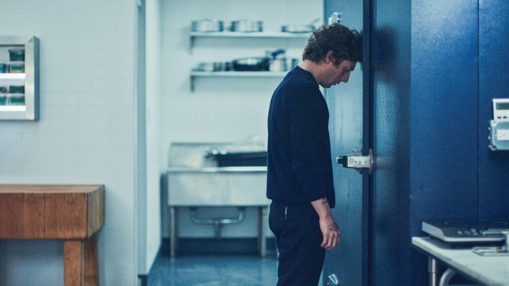 Jeremy Allen White in The Bear (3x01) CR: FX.