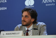 Luca Marinelli durante la conferenza stampa per M. Il figlio del Secolo. Foto di Giorgio Zucchiatti